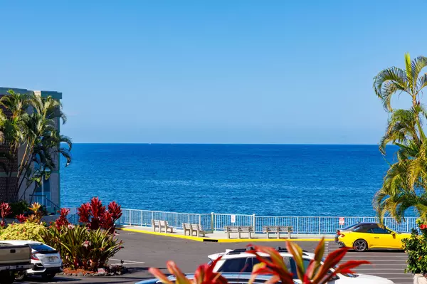 Kailua-kona, HI 96740,75-6016 ALII DR #126