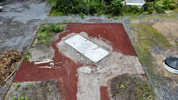 Keaau, HI 96749,15-1634 LOKE RD