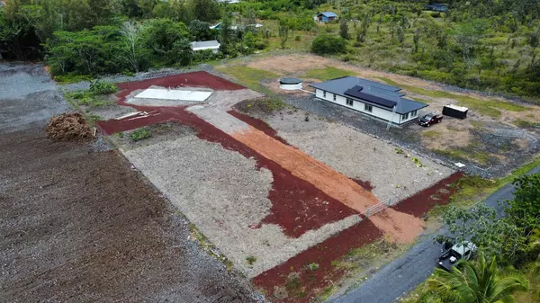 Keaau, HI 96749,15-1634 LOKE RD