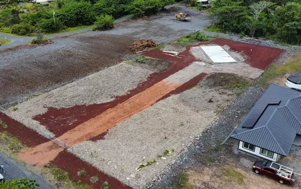 Keaau, HI 96749,15-1634 LOKE RD