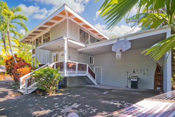 82-6011 LOWER NAPOOPOO RD, Captain Cook, HI 96704