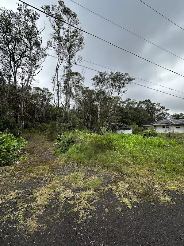 Volcano, HI 96785,18-2270 ROAD 5