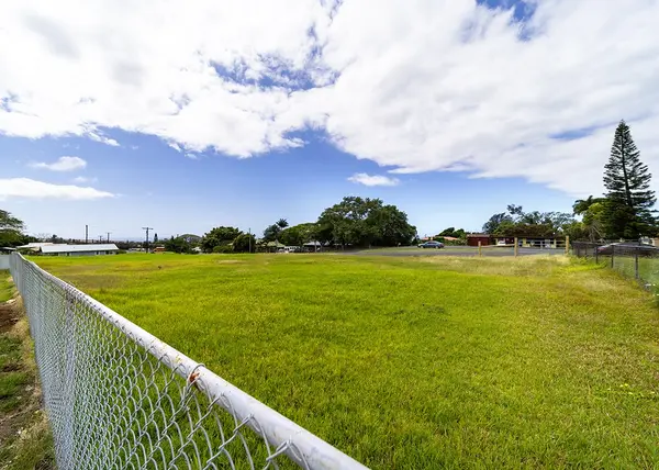 1 KAMANI ST, Pahala, HI 96777