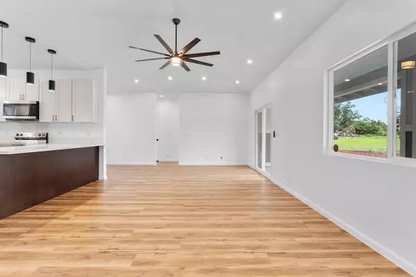 Keaau, HI 96749,15-1770 10TH AVE