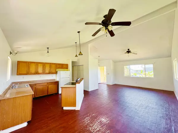 Keaau, HI 96749,16-1814 34TH AVE