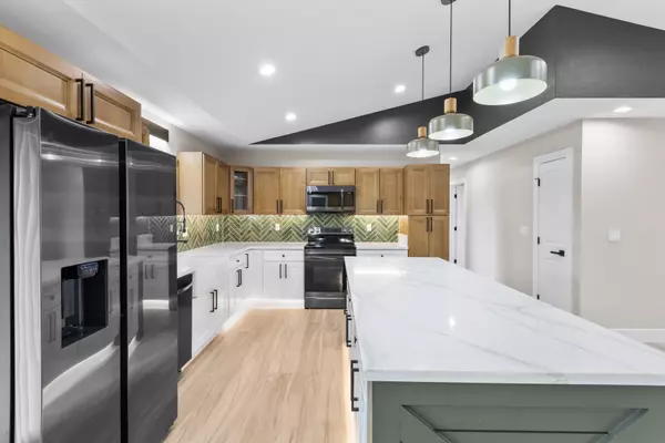 Keaau, HI 96749,15-1571 19TH AVE