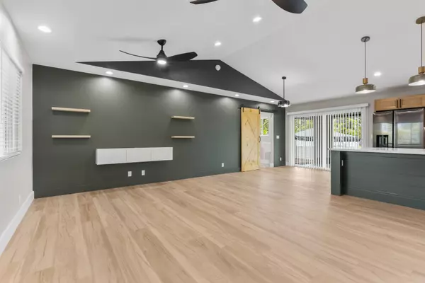 Keaau, HI 96749,15-1571 19TH AVE