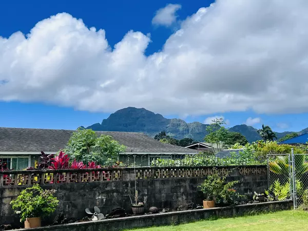 4437 ANONUI ST, Lihue, HI 96766
