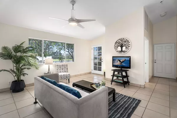 Kailua-kona, HI 96740,75-217 NANI KAILUA DR #157
