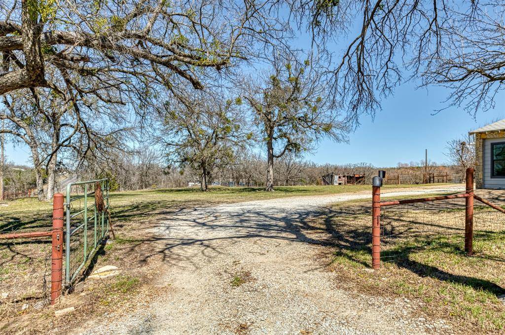 Glen Rose, TX 76043,3138 S Highway 144