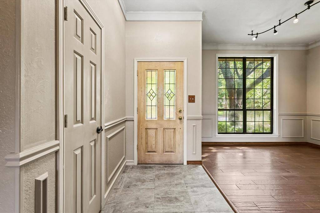 Denton, TX 76209,1514 Pickwick Lane