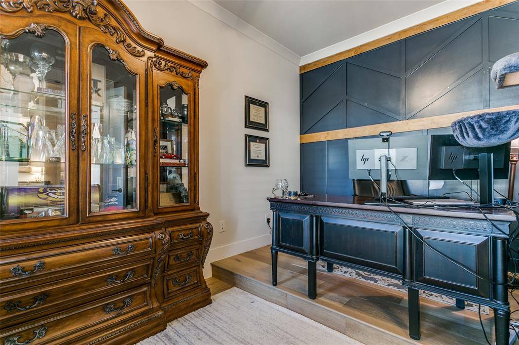 Grapevine, TX 76051,441 Jones Street