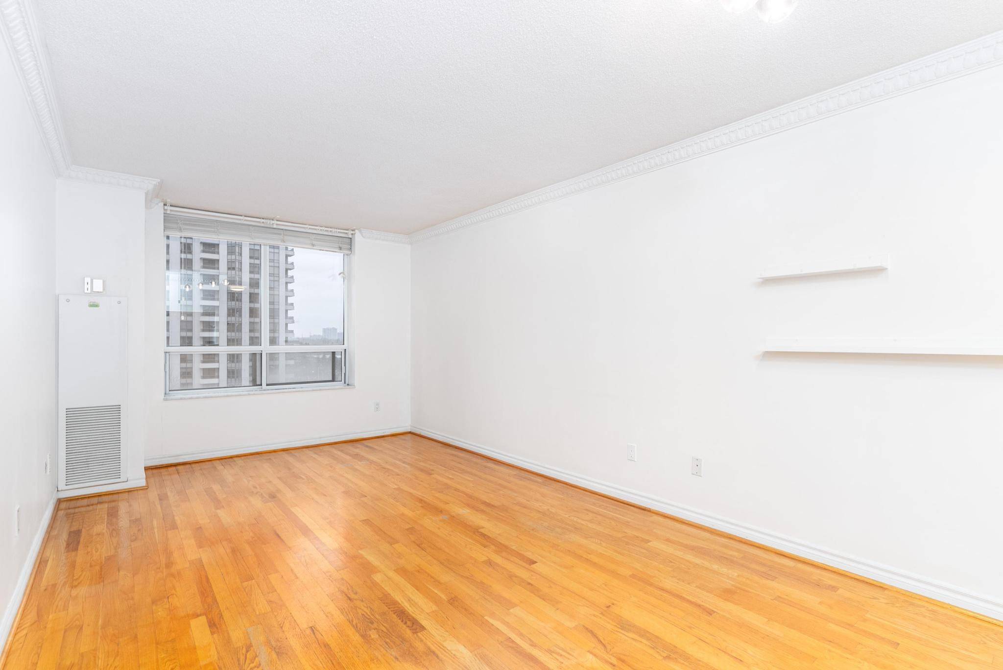 Toronto C14, ON M2N 6X5,18 Sommerset WAY #1008
