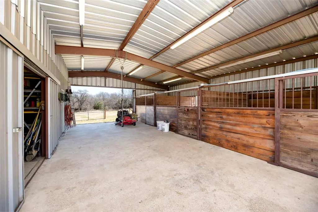 Glen Rose, TX 76043,3138 S Highway 144