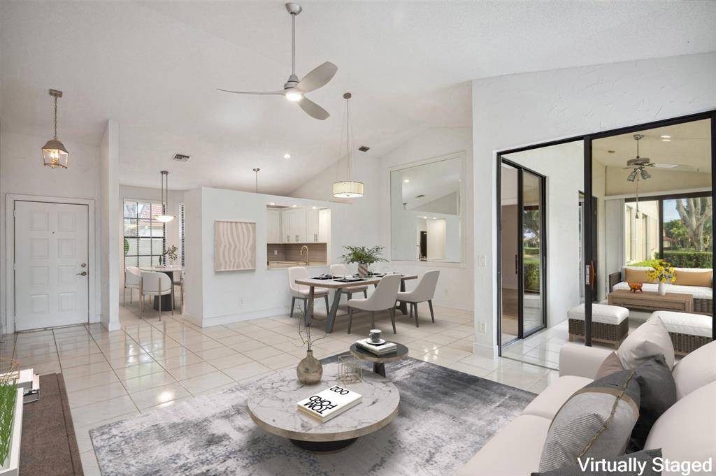 Boynton Beach, FL 33472,8292 Waterline Dr #106