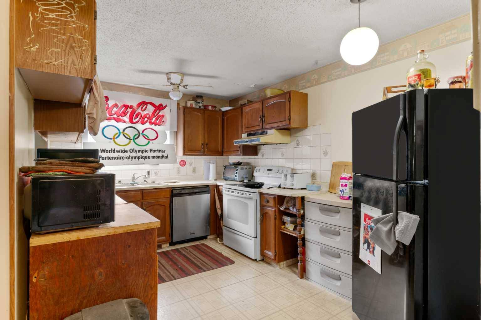 Calgary, AB T1A 5K9,6103 Madigan DR NE #75