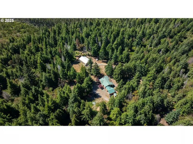 89003 POLLY CREEK LN, Bandon, OR 97411