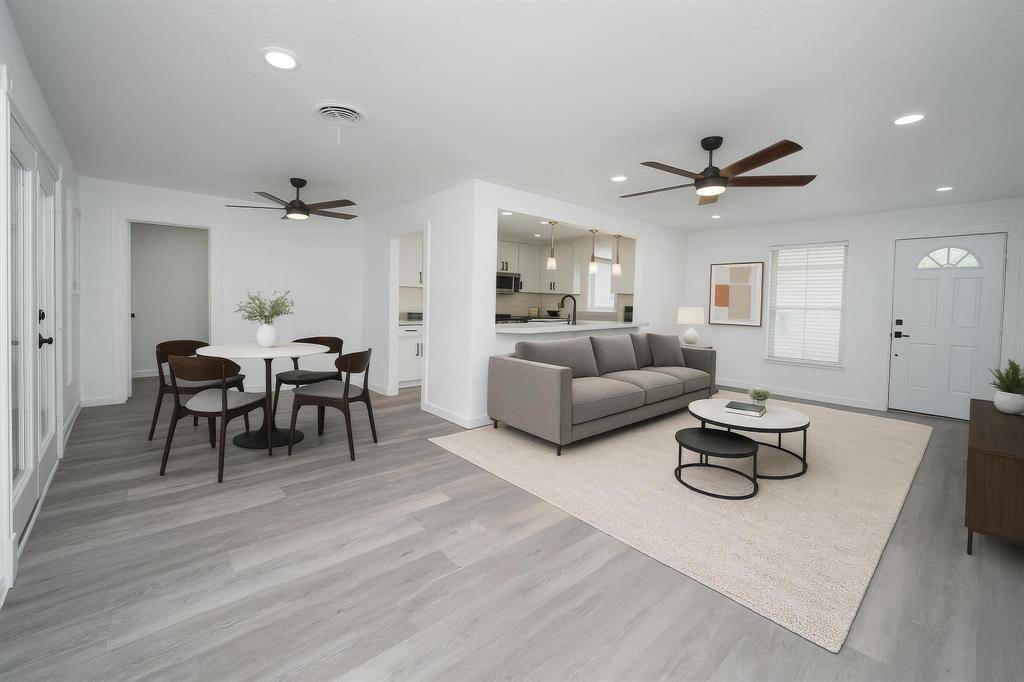 Euless, TX 76040,704 Vine Street