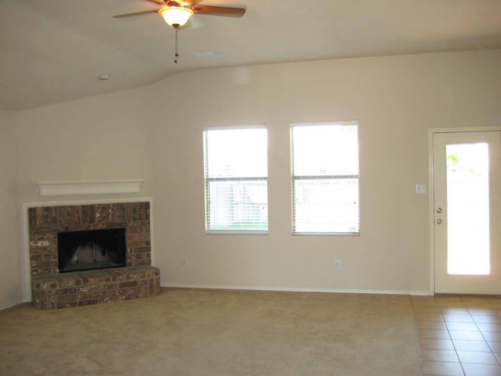 Fort Worth, TX 76131,704 Calender Court
