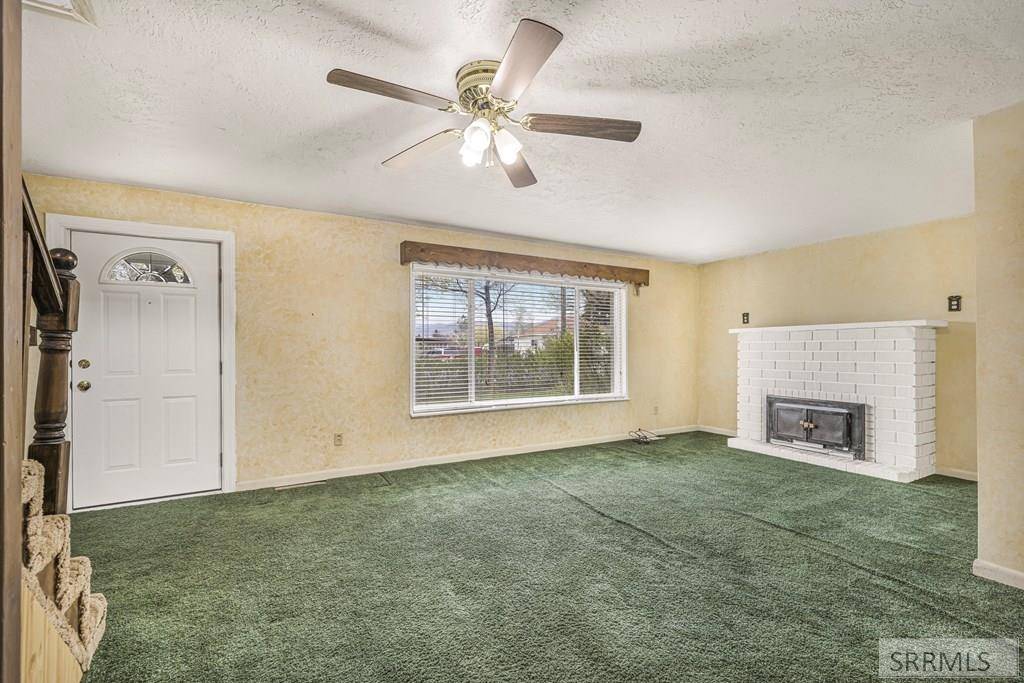 Downey, ID 83234,662 E Center Street