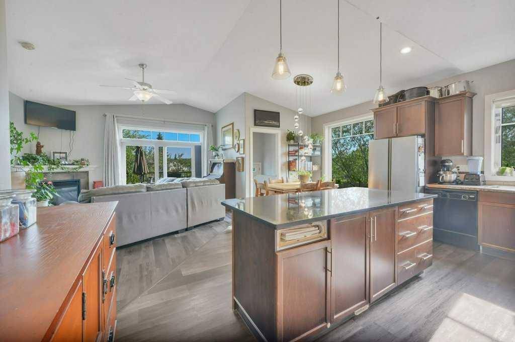 Red Deer, AB T4P 3W1,137 Oldring CRES