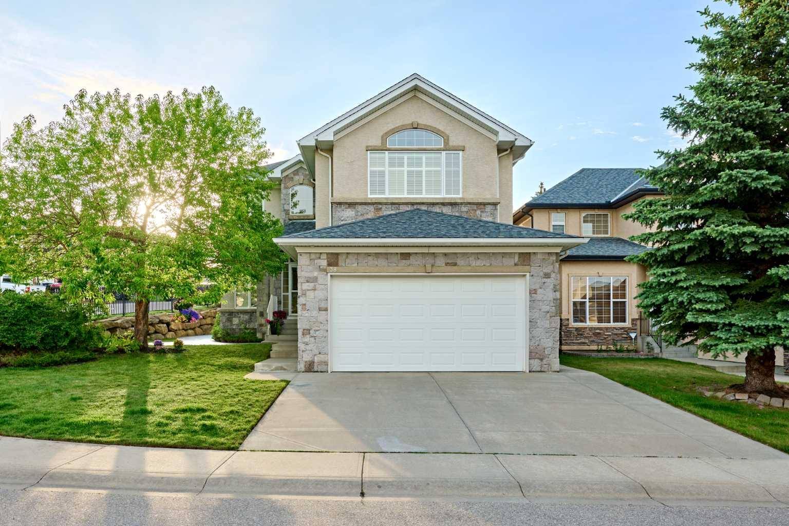 38 Sienna Park Link SW, Calgary, AB T3H 4N1