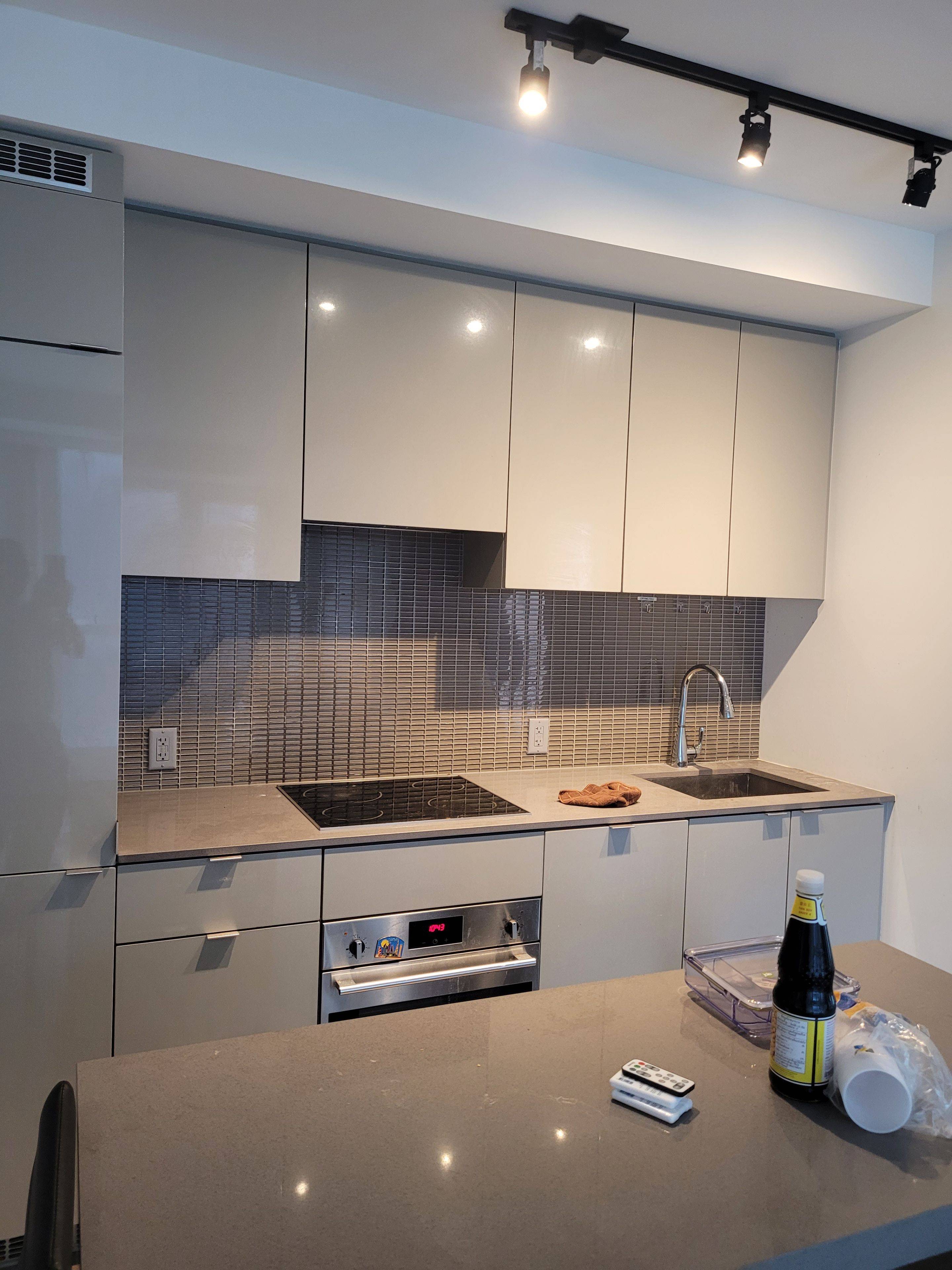 Toronto C01, ON M4Y 1A1,7 Grenville ST #803