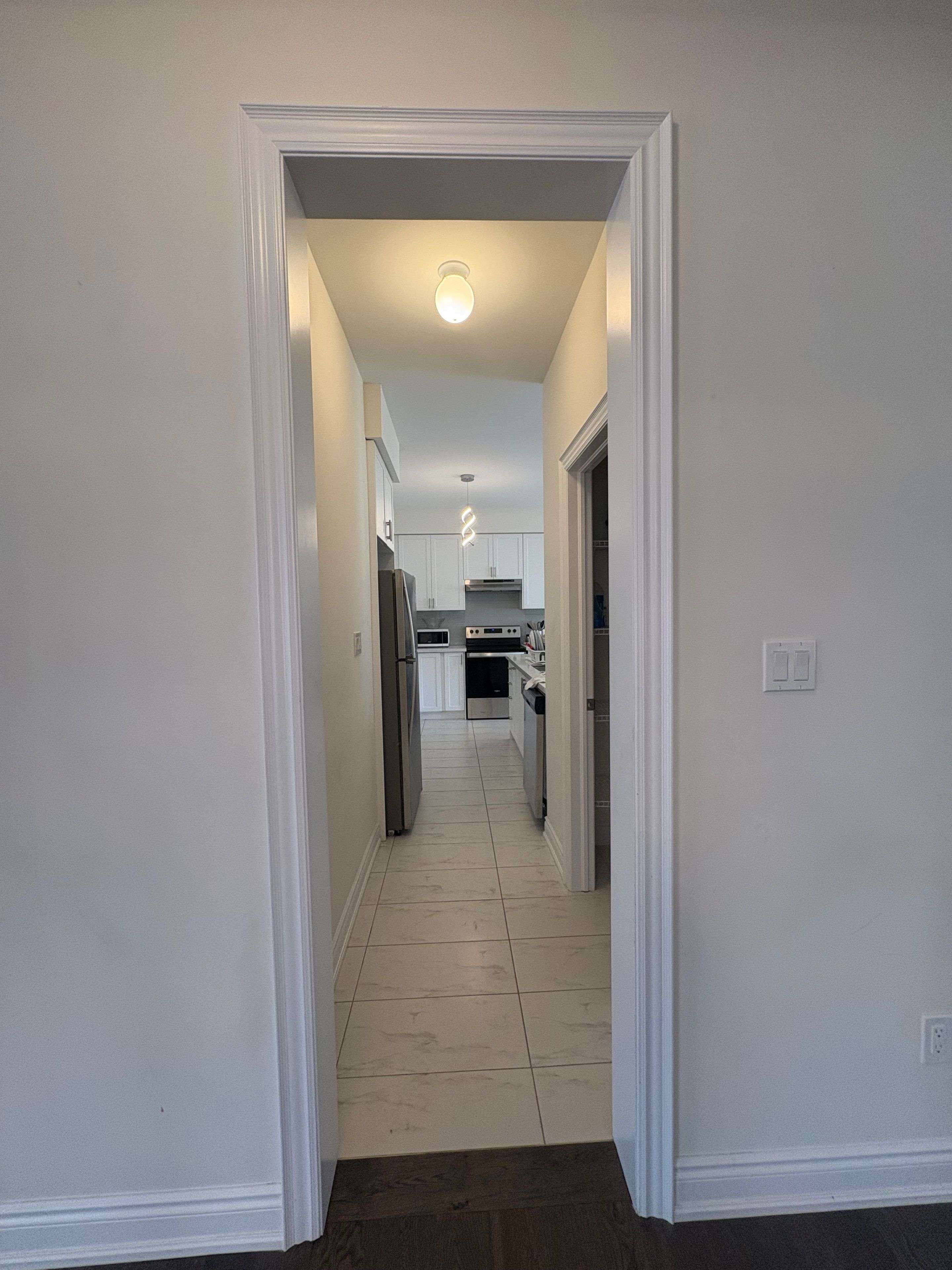 Innisfil, ON L9S 0J9,1644 Corsal CT