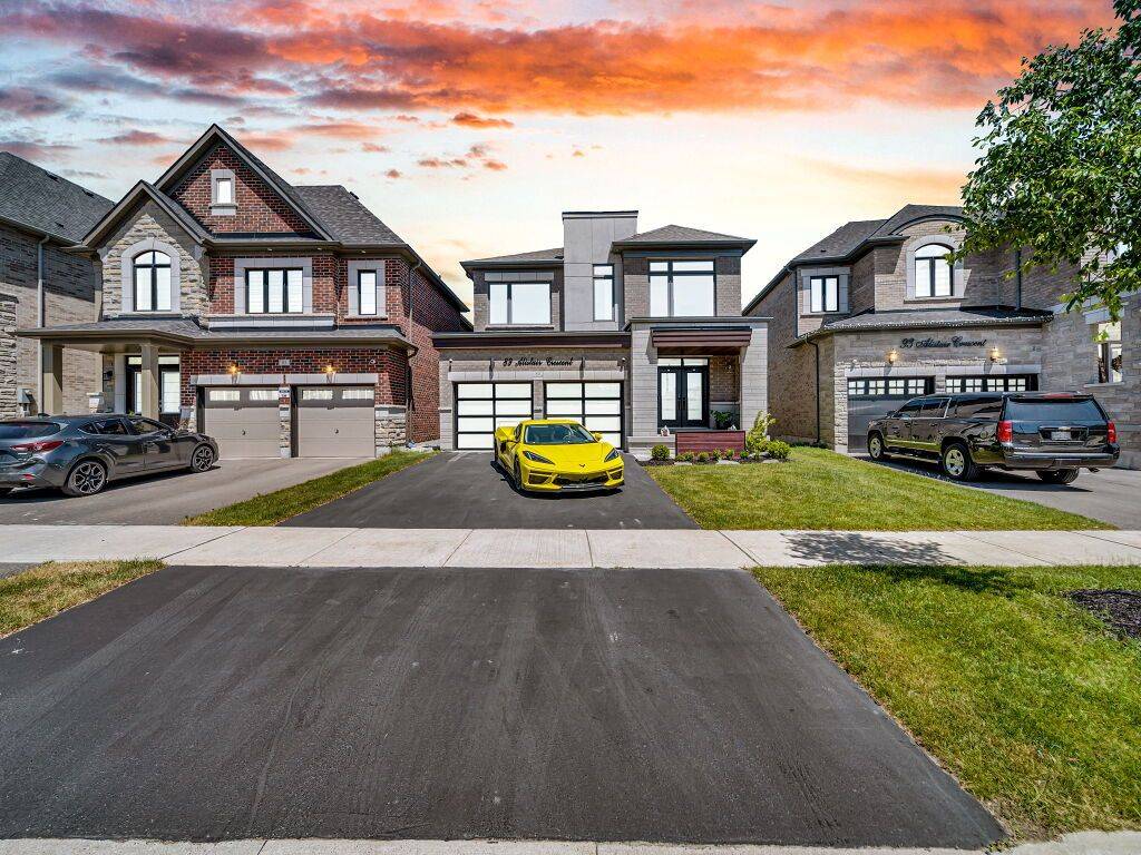 89 Alistair CRES, Vaughan, ON L4H 4T7