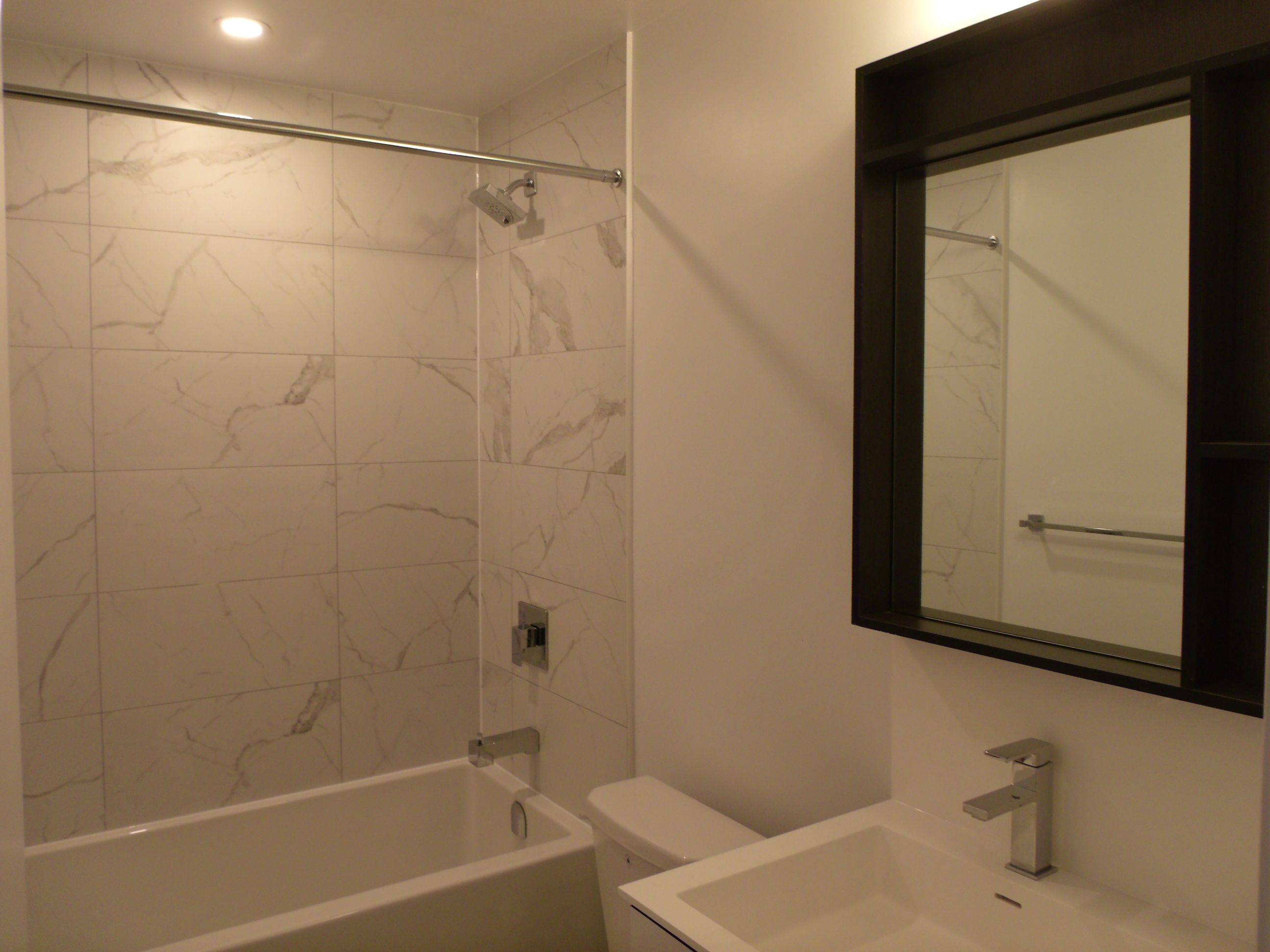 Mississauga, ON L5B 0L4,4065 Confederation Pkwy #3507