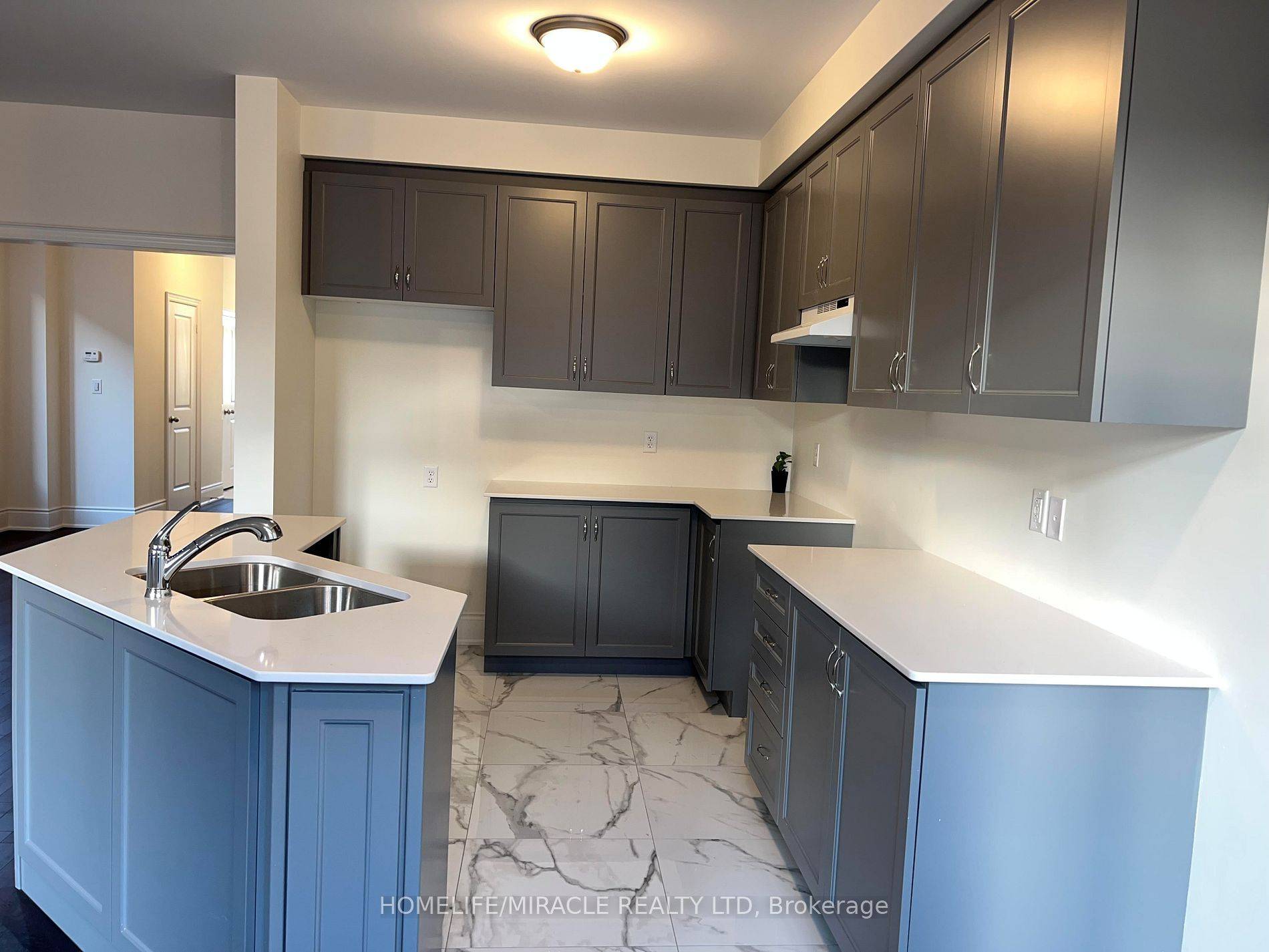 Brampton, ON L7A 5J7,15 Bushwood TRL