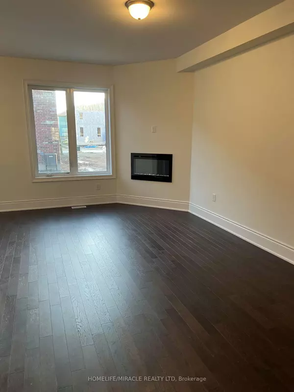 15 Bushwood TRL, Brampton, ON L7A 5J7