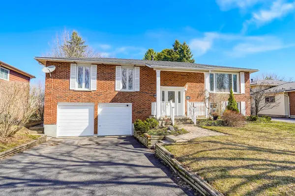 Stratford, ON N5A 7J8,14 MURRAY HILL RD