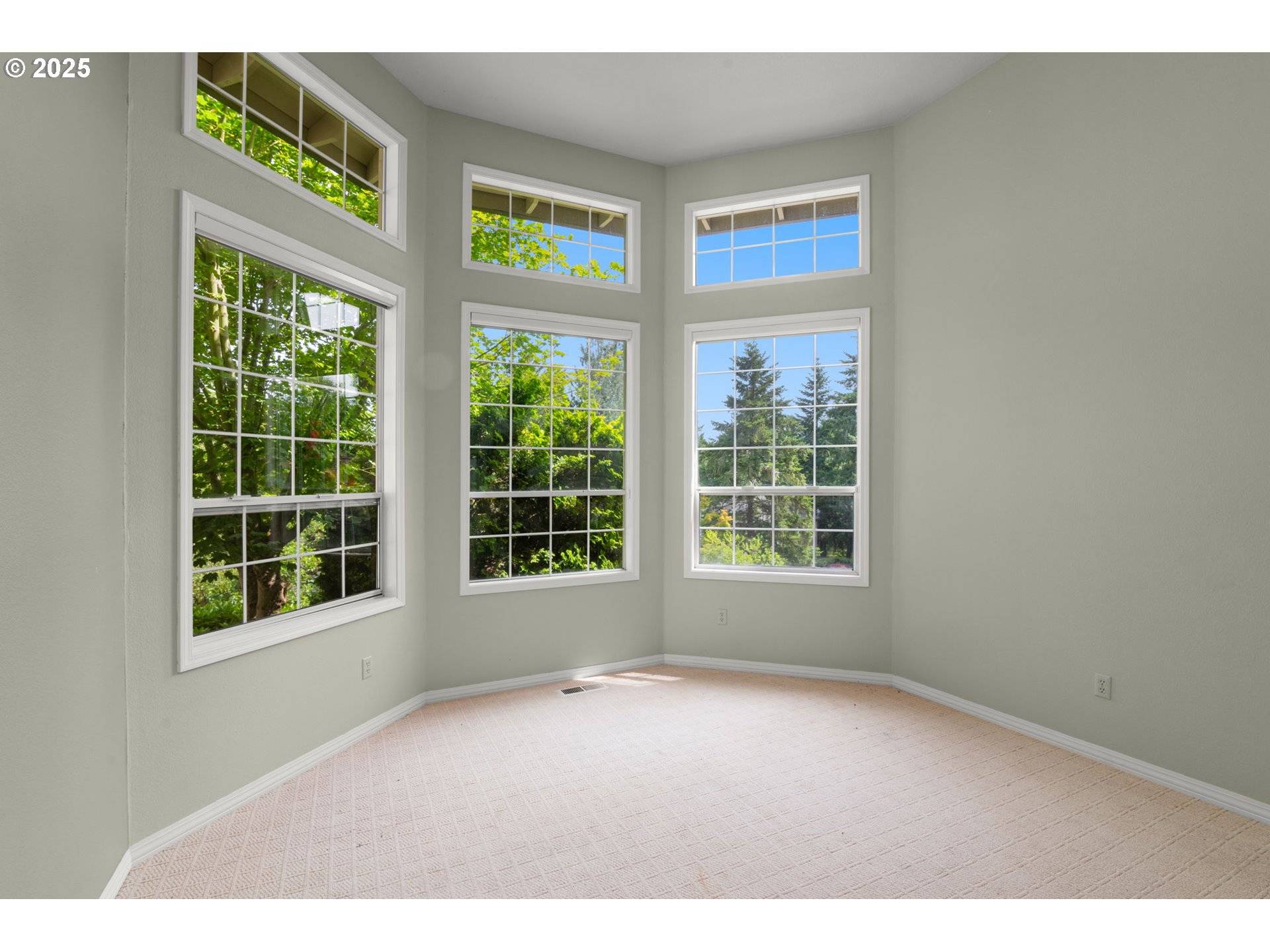 Portland, OR 97219,2731 SW 28TH DR