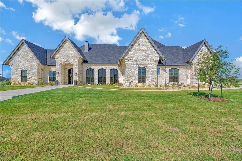 Lorena, TX 76655,117 Iris Street