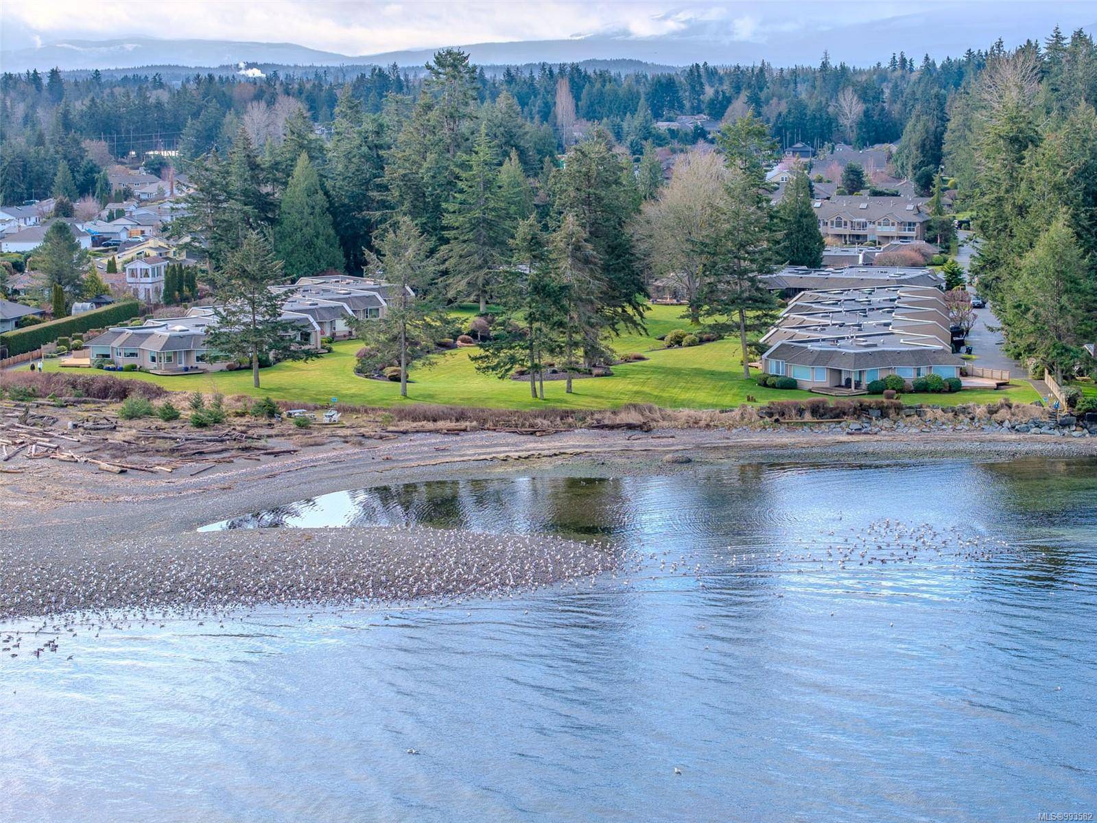 529 Johnstone Rd #21, Parksville, BC V9P 2K1