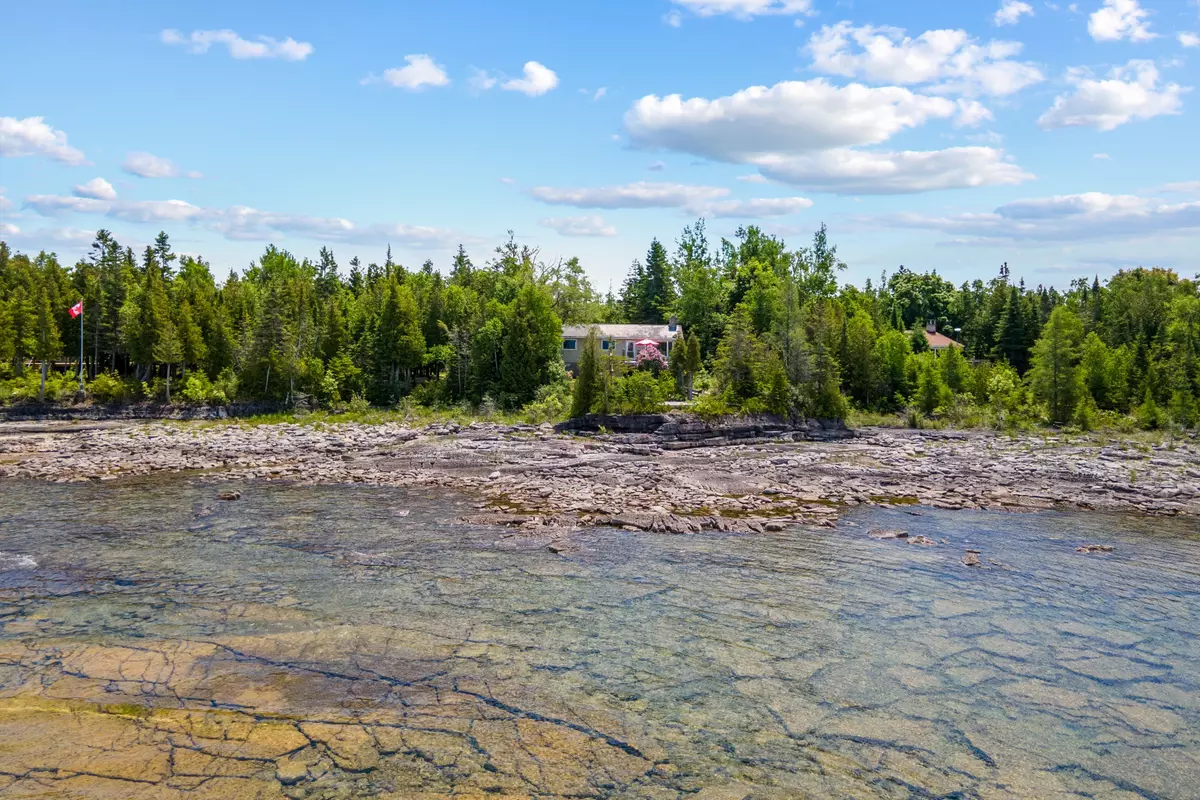 Northern Bruce Peninsula, ON N0H 2R0,54 Zorra DR