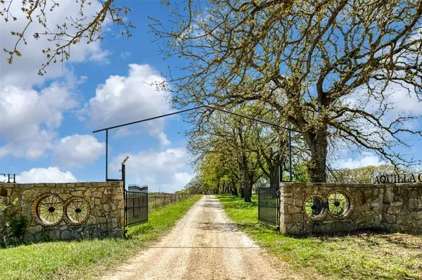 Covington, TX 76636,247 Private Road 14503