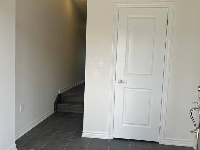Barrie, ON L9J 0P6,135 Shepherd DR