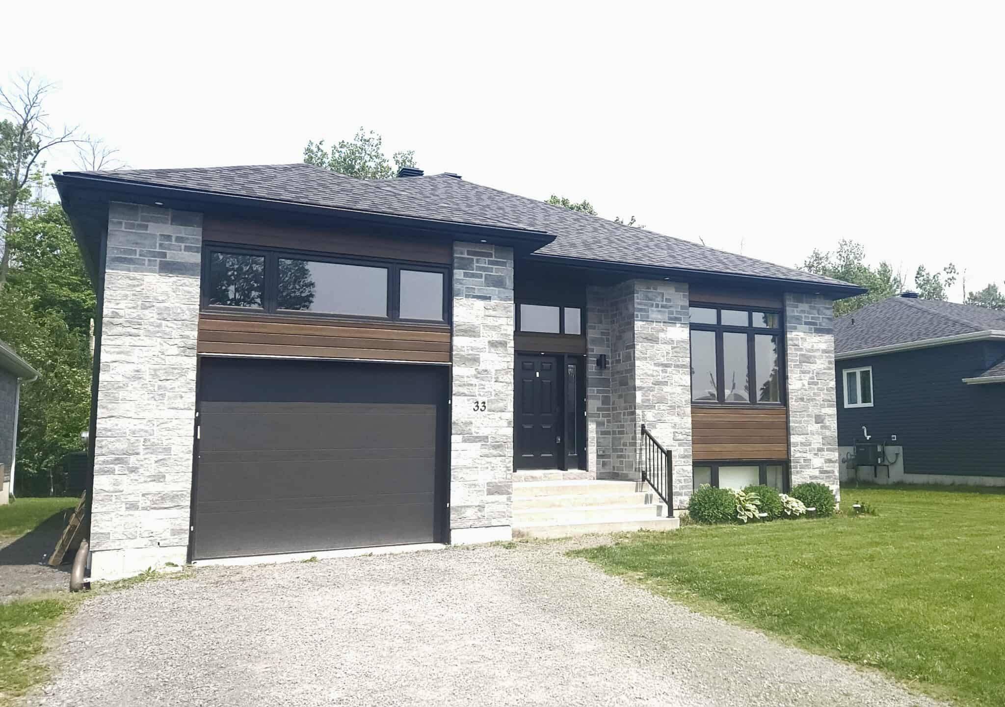 33 Beech ST, South Stormont, ON K0C 1M0