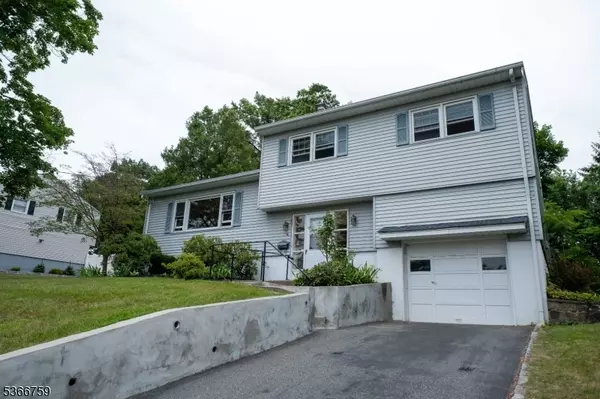 Wayne Twp., NJ 07470,16 Atwood Pl