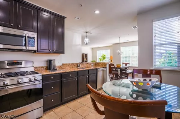 52 Station Sq, Union Twp., NJ 07083