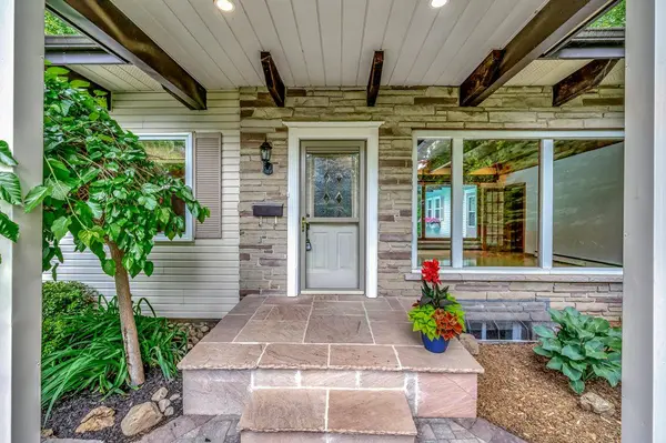 North Dumfries, ON N1R 5S5,53 Sylvan DR