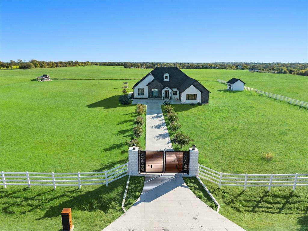 11900 County Road 580, Blue Ridge, TX 75424