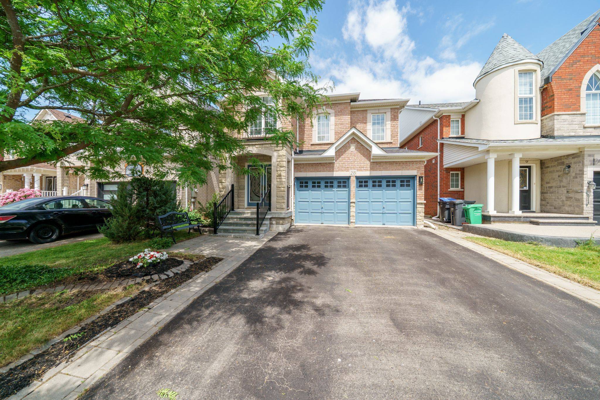 28 Ranchero DR, Brampton, ON L7A 3C6