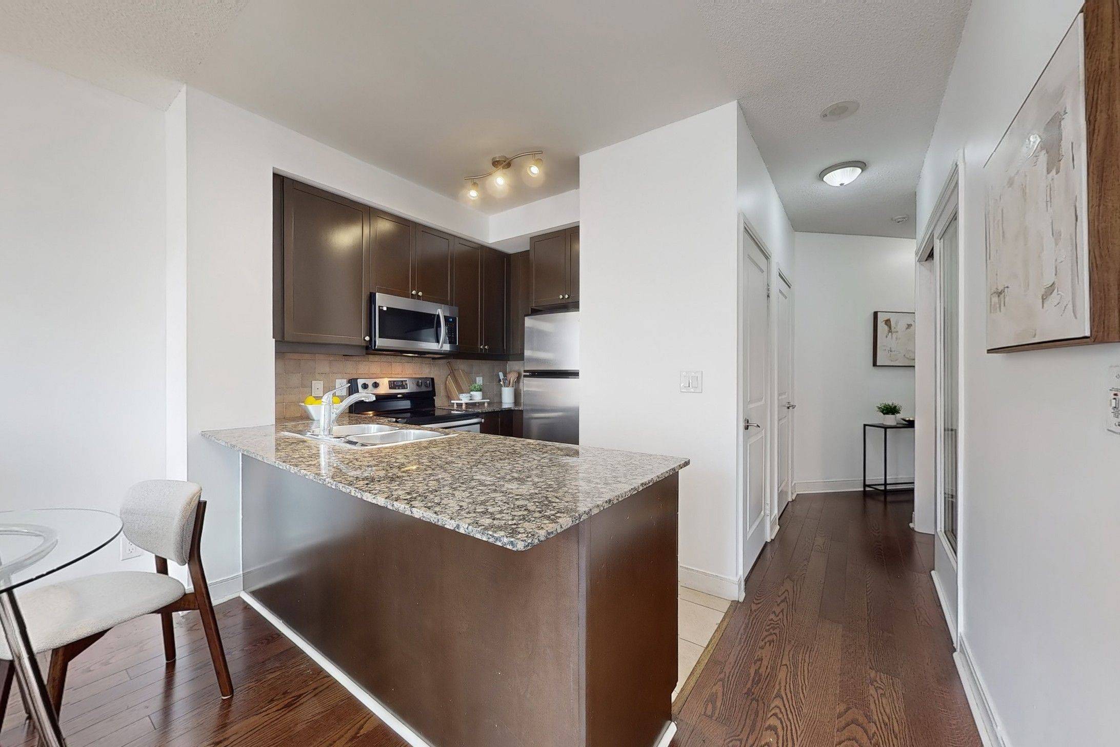 Mississauga, ON L4Z 0A8,80 Absolute AVE #206