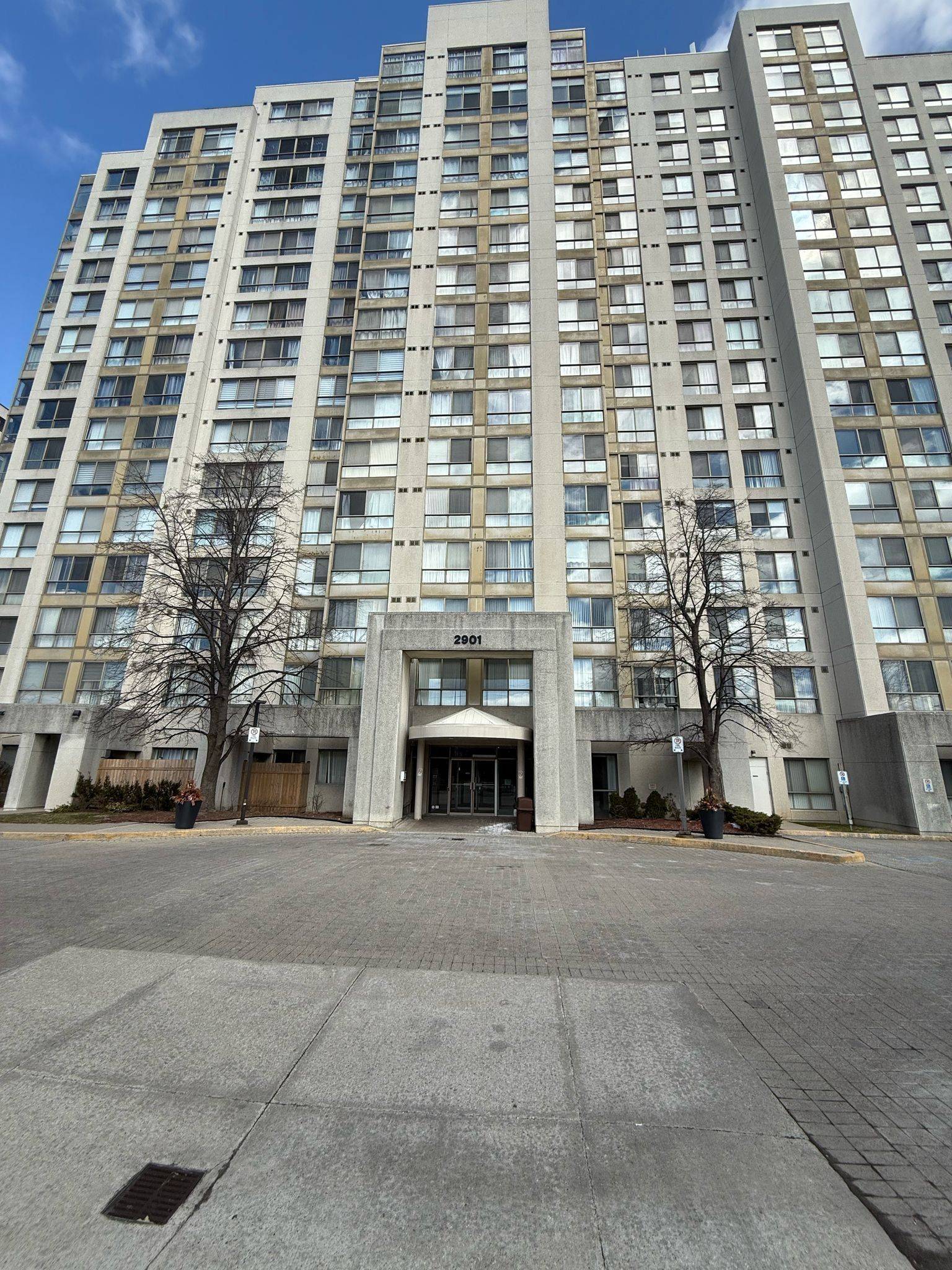 2901 Kipling AVE #507, Toronto W10, ON M9V 5E5