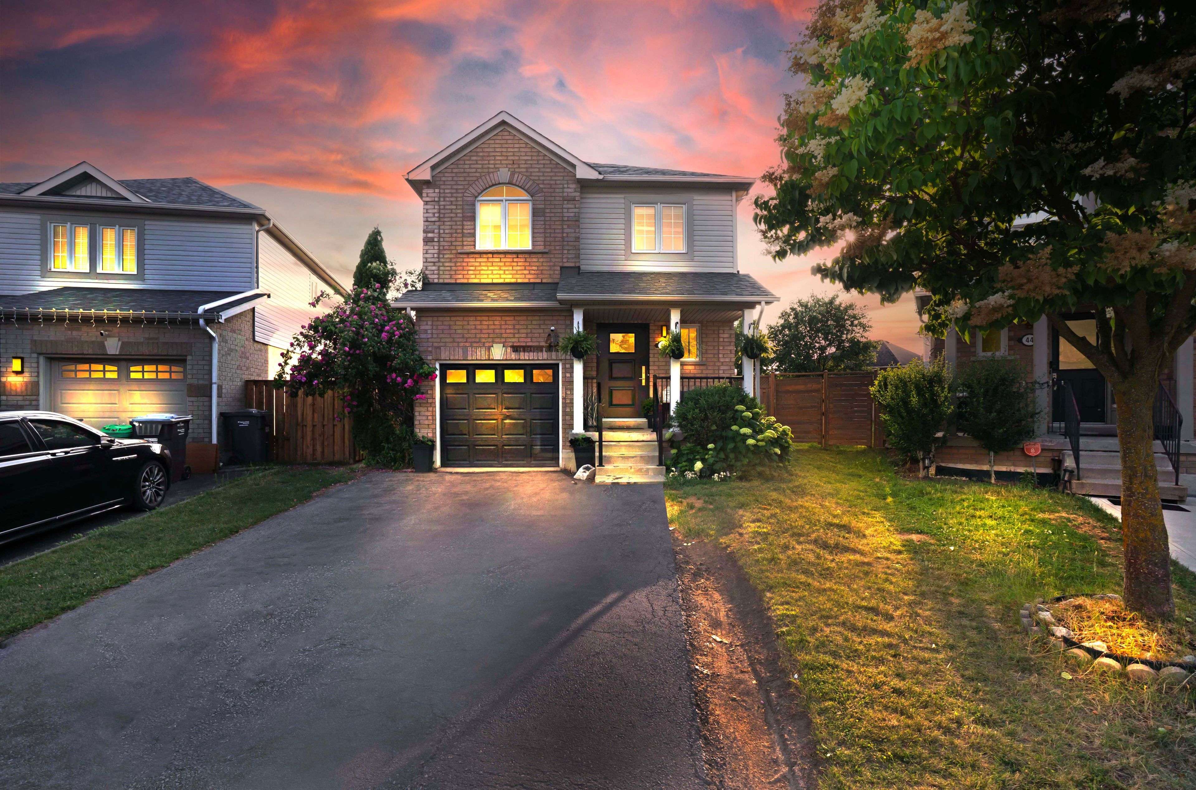 Brampton, ON L7A 2M1,46 Oakmeadow DR