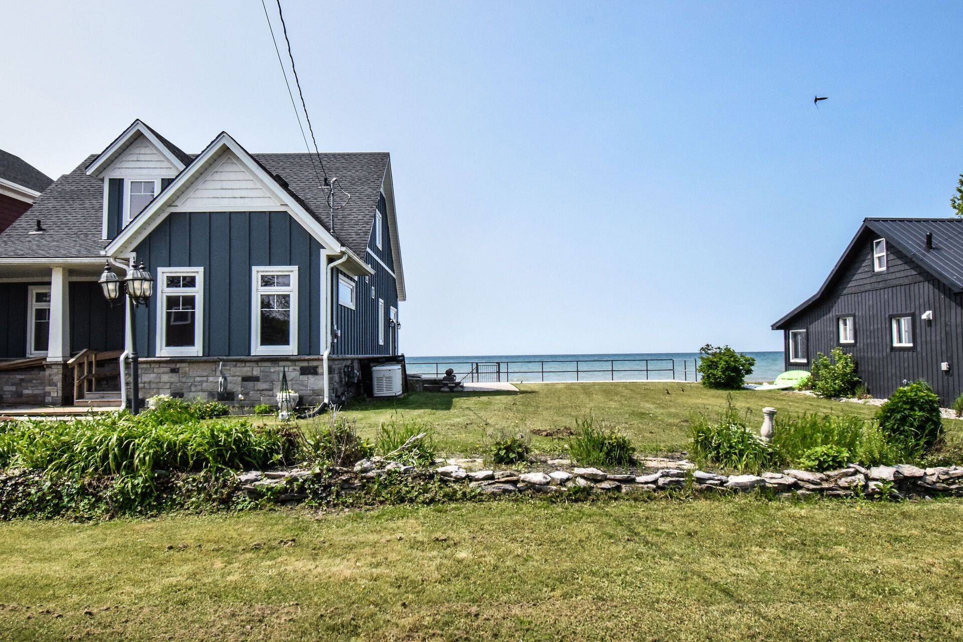 Wainfleet, ON L0S 1V0,11561 Beach RD E