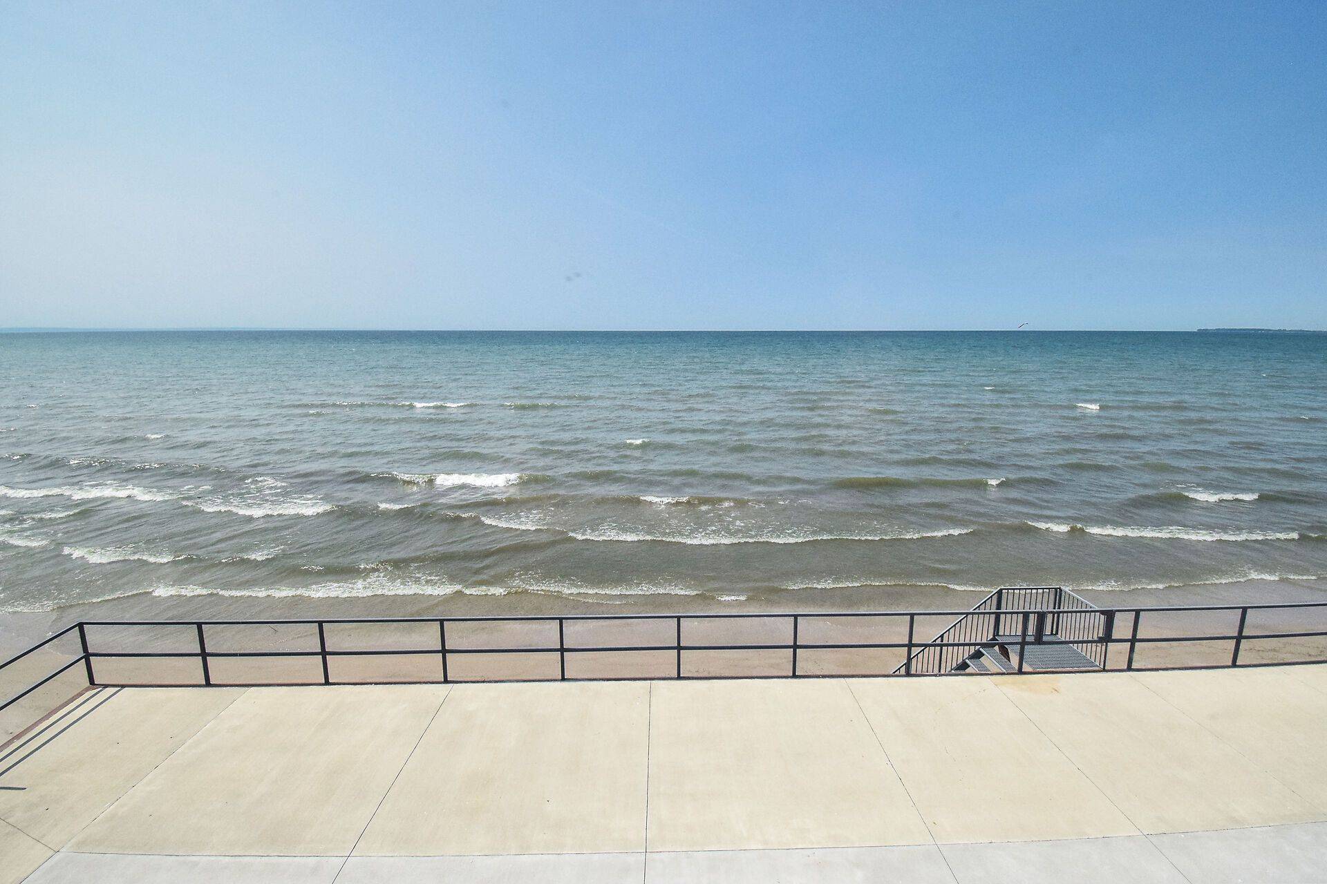 Wainfleet, ON L0S 1V0,11561 Beach RD E